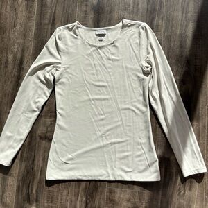 Aritzia Contour Cream Long Sleeve Tee
